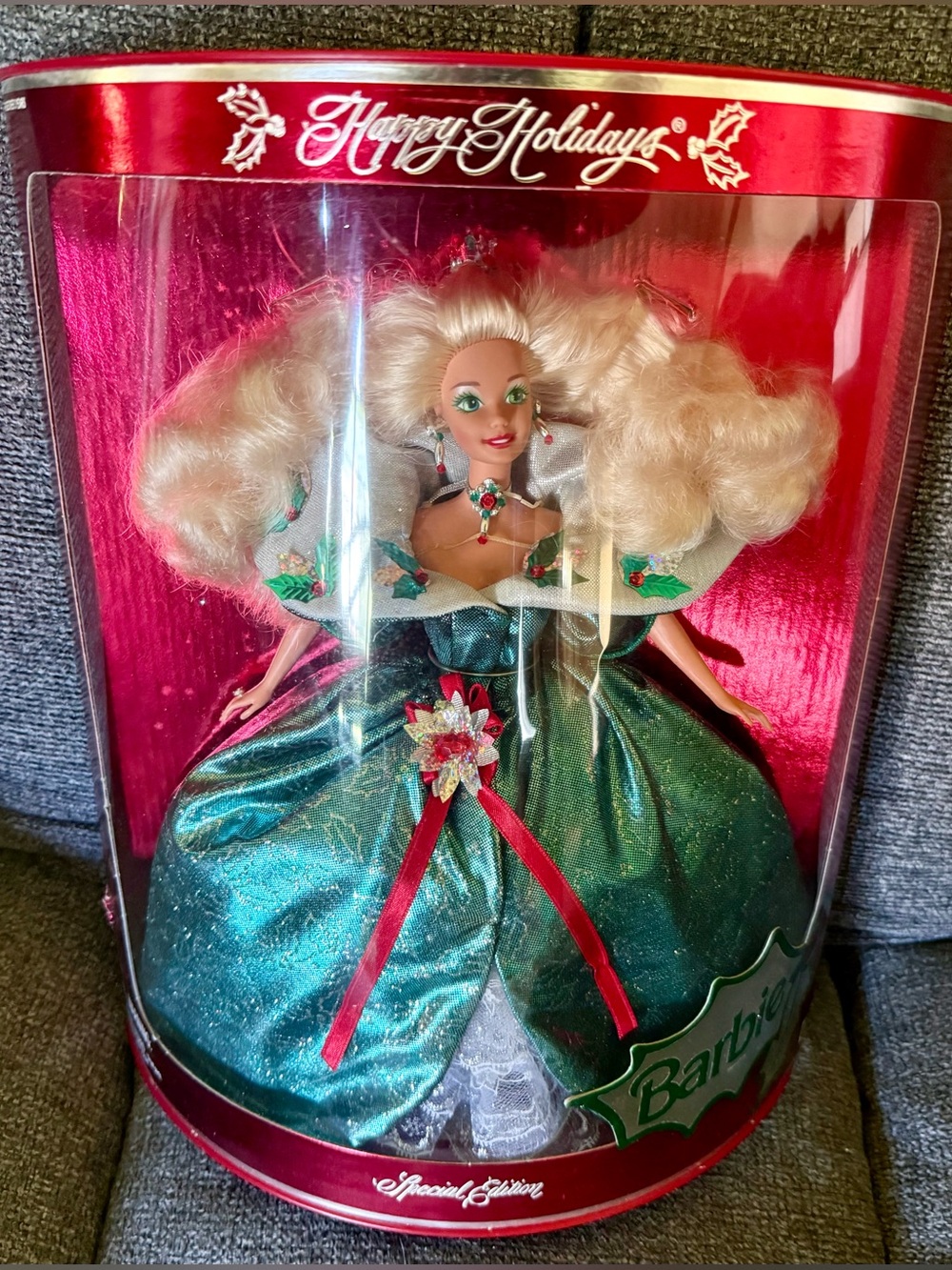 Happy Holidays 1995 Barbie